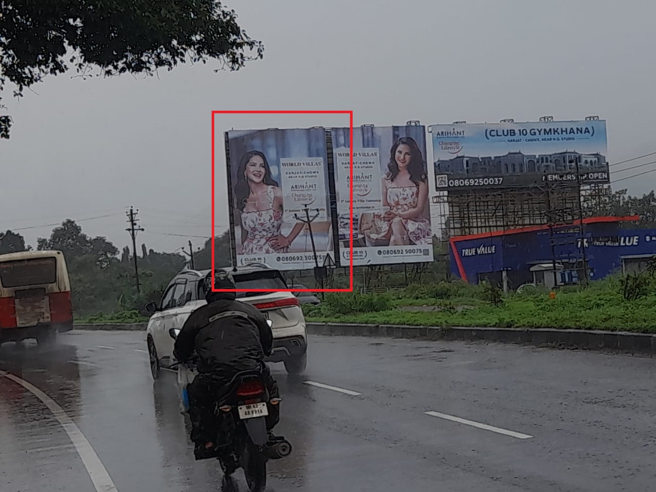 pune highway Chouk hoarding
